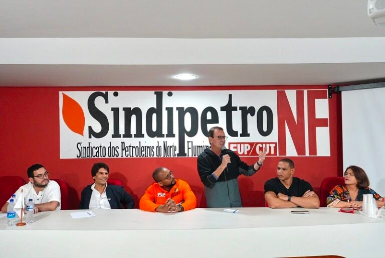 Reunião com o Sindipetro - Divulgação