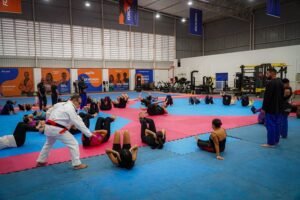 Aulão de luta reúne mulheres em ação de conscientização em Itaboraí (3)