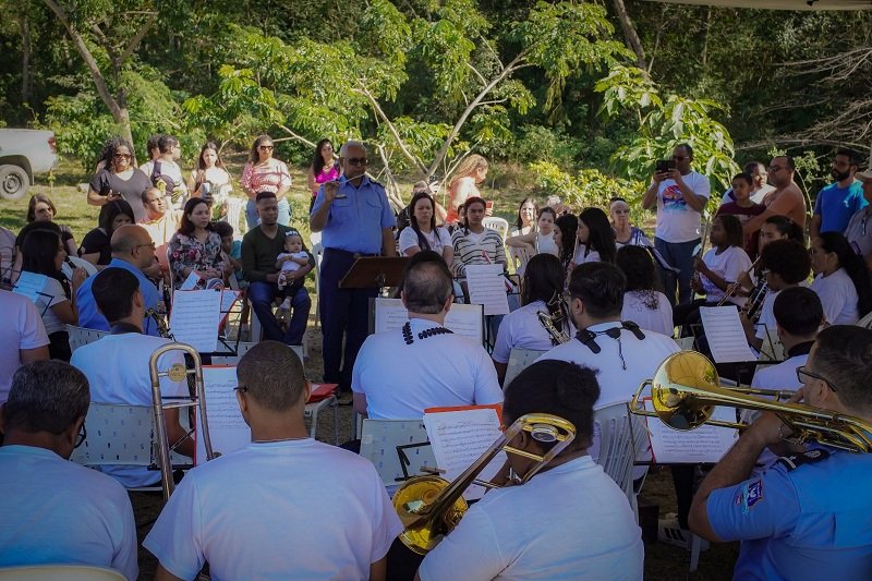 Banda da Guarda Municipal de Itaboraí encanta público com concerto no Parque Paleontológico (3)