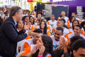 Niterói Jovem EcoSocial inicia nova edição com mil jovens - Foto Evelen Gouvêa (2)