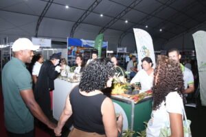 Semana-do-Patrimonio-aula-aberta-com-Milton-Cunha-na-ExpoMarica-fotos-Clarildo-Menezes-22-08-25