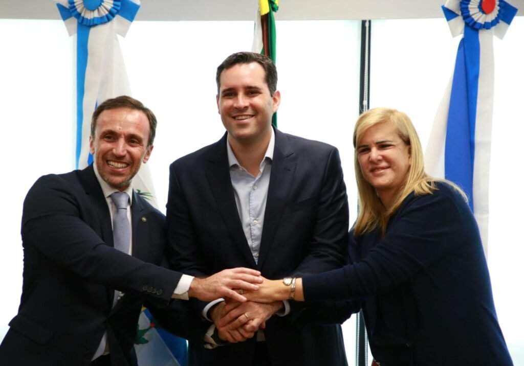 seccional_prefeitura_do_rio_e_defensoria_publica_do_estado_do_rio_de_janeiro_assinam_termo_de_uso_para_a_nova_sede_da_oab_barra_da_tijuca_1