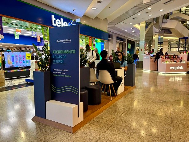 Águas de Niterói encerra campanha de negociação no Plaza Shopping