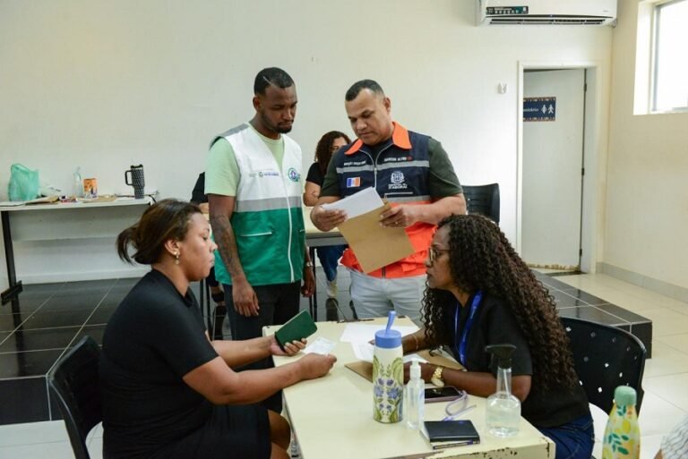 Itaboraí realiza ação de Regularização Fundiária na Colônia (2)