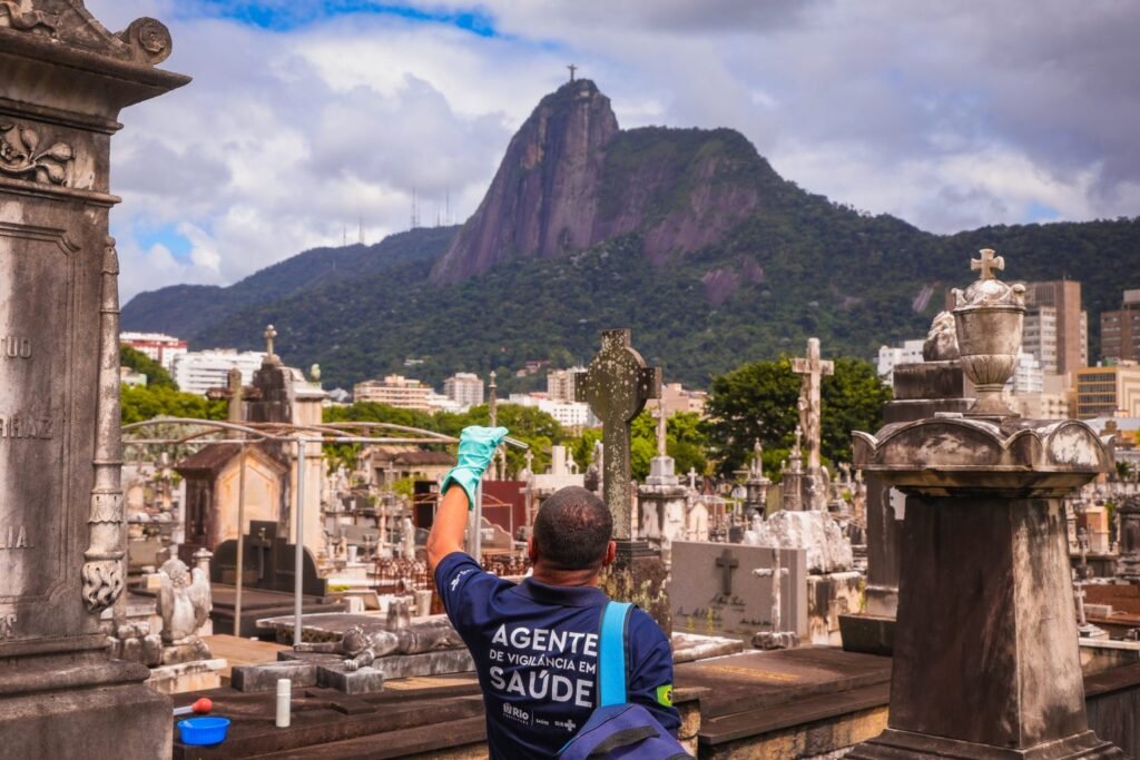 ACAOSAUDECEMITERIO9779.jpg-1536x1024