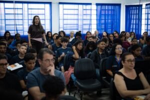 Ação do PSE alerta estudantes sobre consumo de açúcar e alimentos ultraprocessados (4)