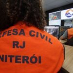 Sala de monitoramento da Defesa Civil 06
