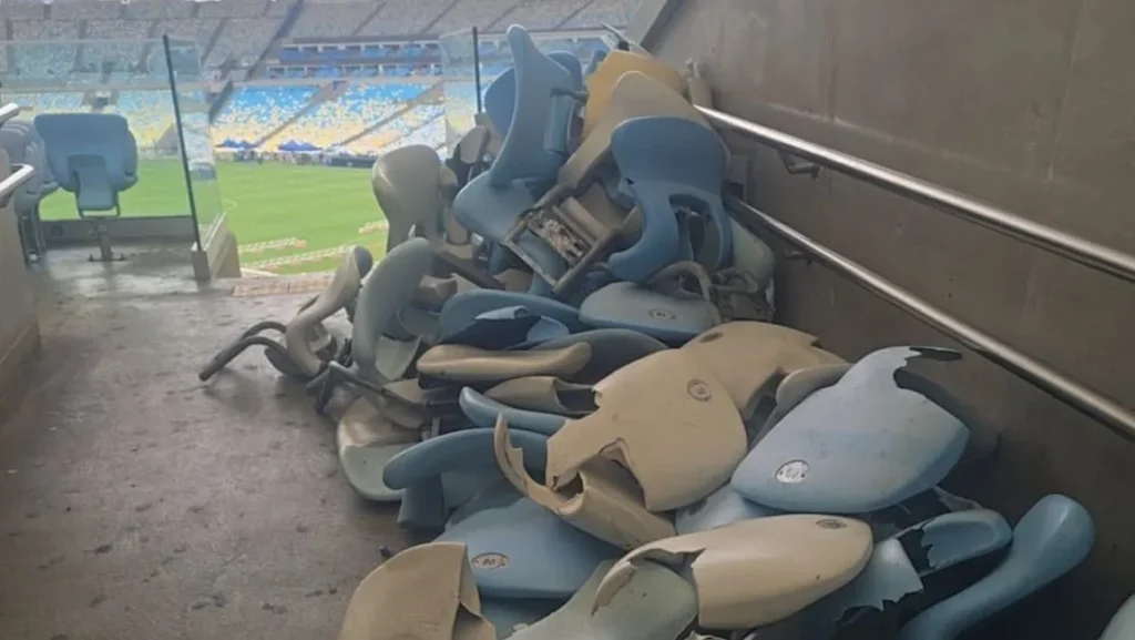 cadeiras-quebradas-maracana-vasco-boca--e1792598717467