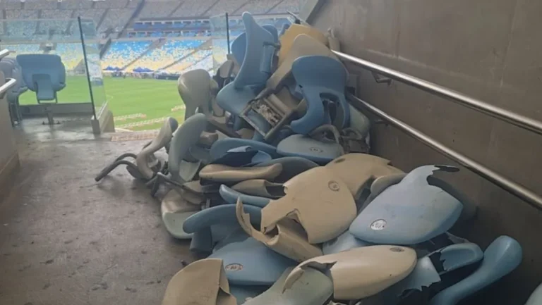 cadeiras-quebradas-maracana-vasco-boca--e1792598717467